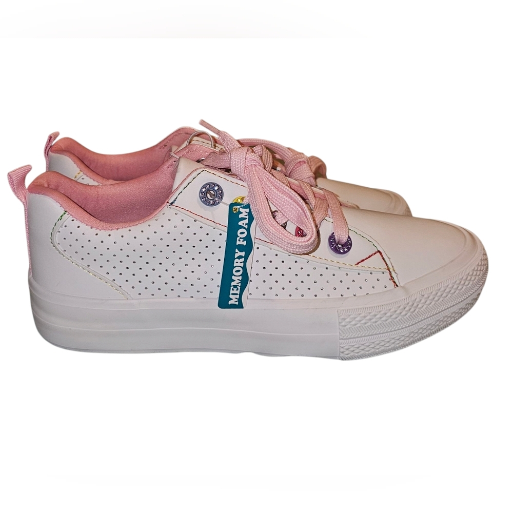 Gigil White and Pink Sneakers with Memory Foam